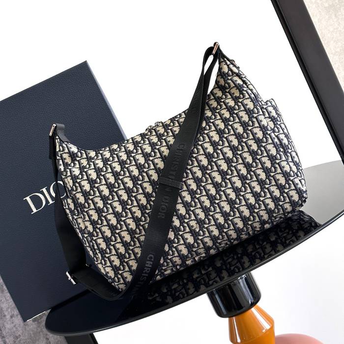 DIOR ライダーソフト餃子バッグ オブリーク 米黒 サイズ:36x30.5x14.5cm