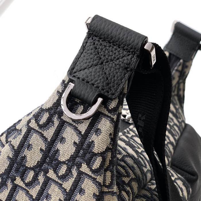 DIOR ライダーソフト餃子バッグ オブリーク 米黒 サイズ:36x30.5x14.5cm
