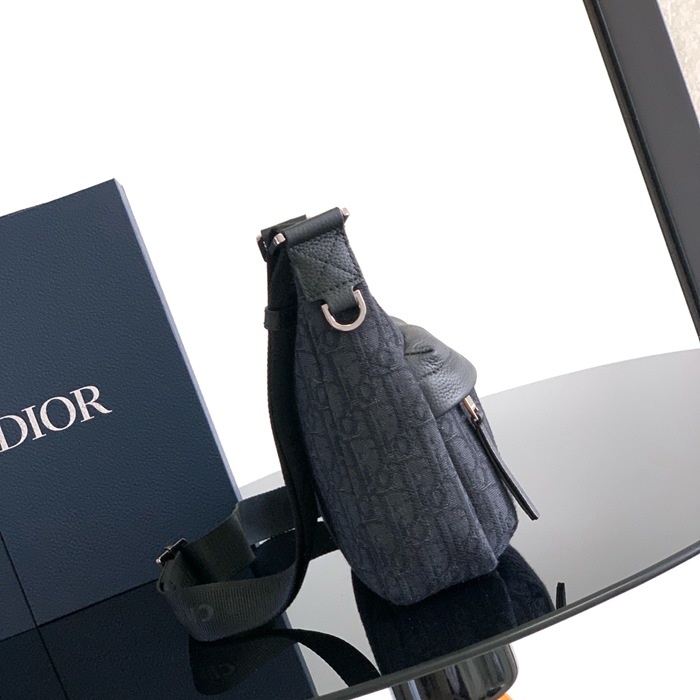 DIOR ライダーソフト餃子バッグ オブリーク 黒 サイズ:25x22cm