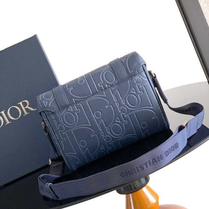 DIOR フラップメッセンジャー ディオールグラビティアウトライン サイズ:24x18cm