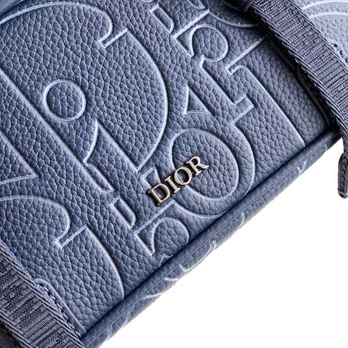 DIOR フラップメッセンジャー ディオールグラビティアウトライン サイズ:24x18cm