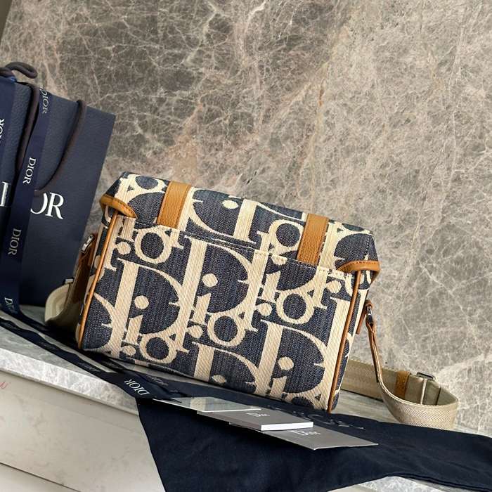 DIOR フラップメッセンジャー 酒椰葉効果オブリーク サイズ:24x18cm