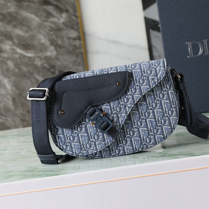 DIOR サドルメッセンジャー オブリーク 青 サイズ:21x16x5.5cm