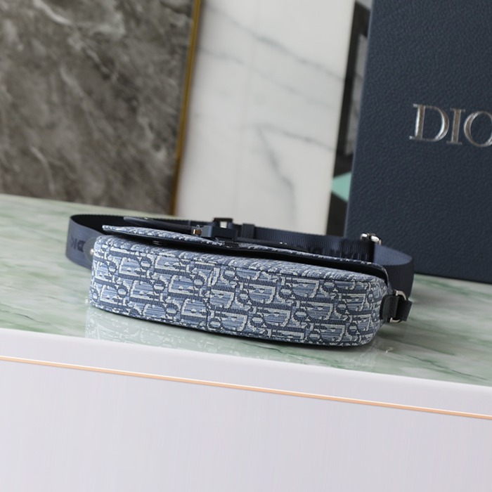 DIOR サドルメッセンジャー オブリーク 青 サイズ:21x16x5.5cm