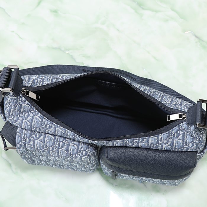 DIOR ライダーソフト餃子バッグ オブリーク 青 サイズ:36x30.5x14.5cm