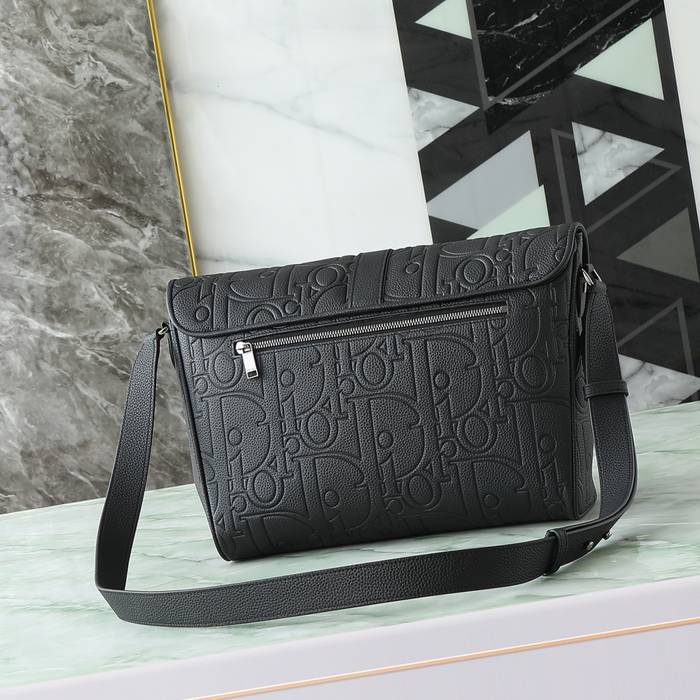 DIOR ディオールデイリー フラップメッセンジャー 中 サイズ:31x25x13cm