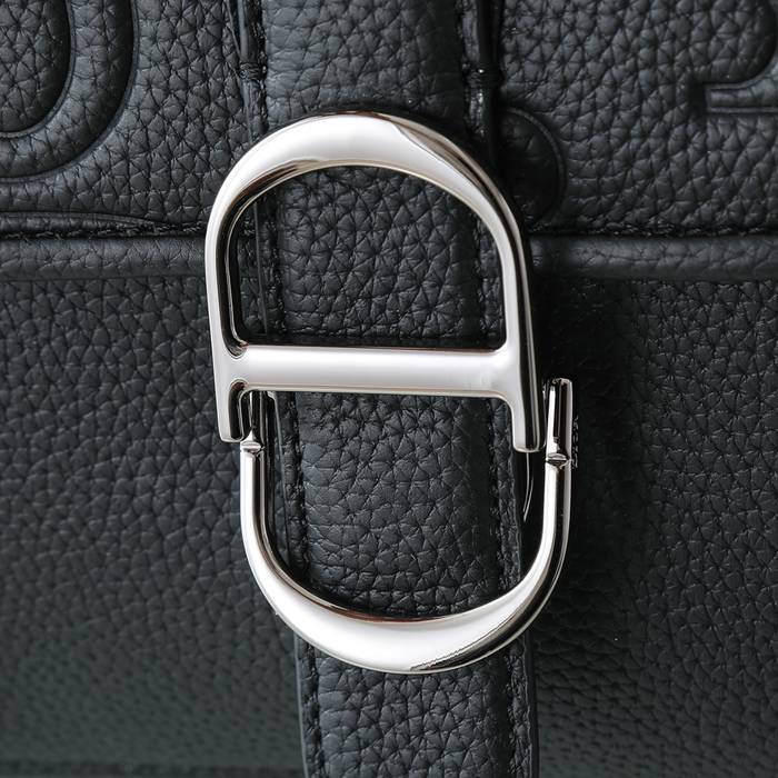 DIOR ディオールデイリー フラップメッセンジャー 中 サイズ:31x25x13cm
