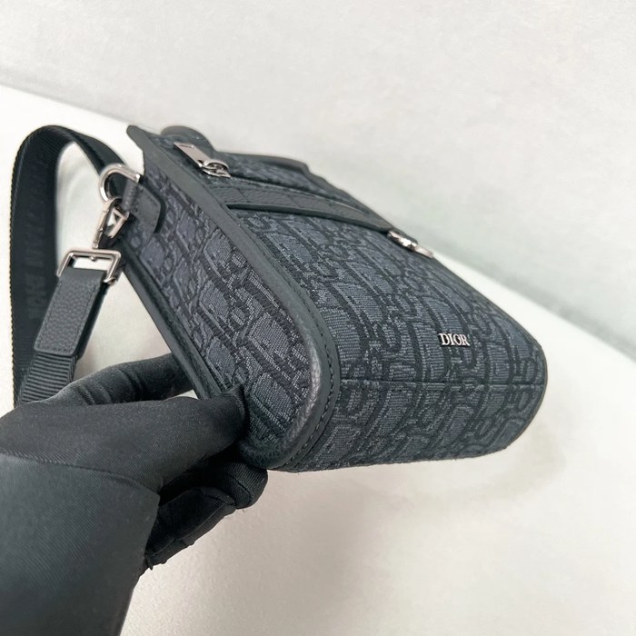 DIOR サファリノースサウスハンドバッグ ミニ サイズ:19x14x6.5cm