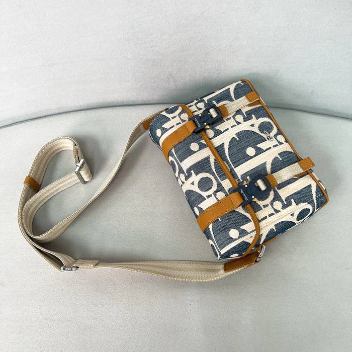 DIOR ヒットザロードデニム×レザーフラップメッセンジャー サイズ:24x18cm