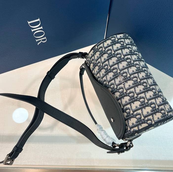 DIOR ローラーメッセンジャー モノグラム×レザー サイズ:21x12.5x12.5cm