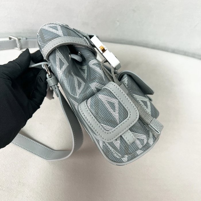 DIOR ヒットザロードミニリュック ダイヤモンド サイズ:18.5x17.5cm