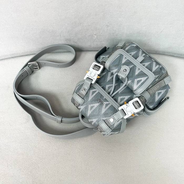 DIOR ヒットザロードミニリュック ダイヤモンド サイズ:18.5x17.5cm