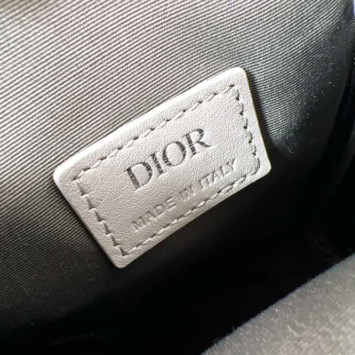 DIOR ヒットザロードミニリュック ダイヤモンド サイズ:18.5x17.5cm