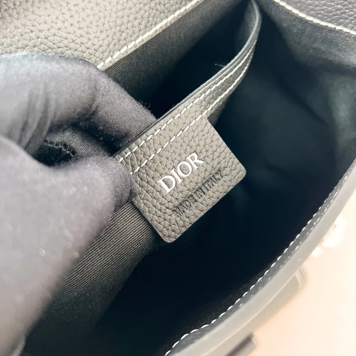 DIOR ギャロップリュック 粒面牛皮 サイズ:47x33x13.5cm