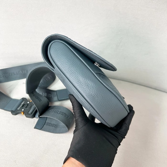 DIOR グラビティオールレザーサドルバッグ グレー サイズ:27x5cm