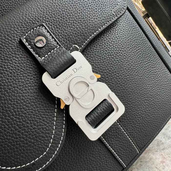 DIOR サドルリュック 黒粒面牛皮革 サイズ:43.5x33x19.5cm