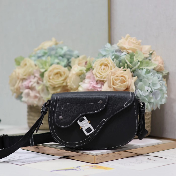 DIOR 325 プリント牛皮サドルフラップメッセンジャー サイズ:24x16.5x5.5cm