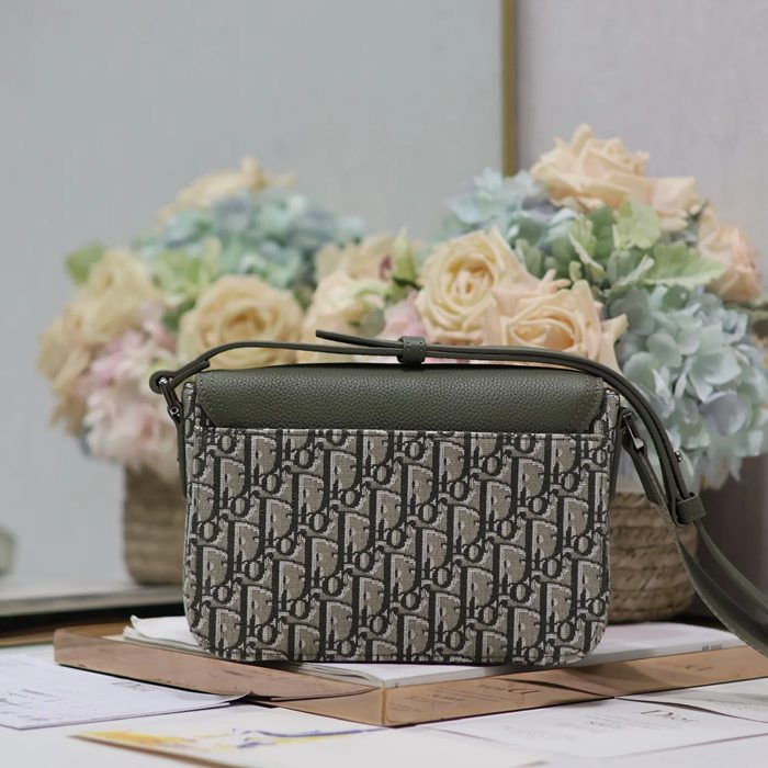 DIOR 049 プリント牛皮サドルフラップメッセンジャー サイズ:23x17cm