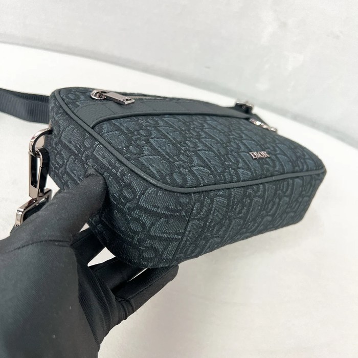 DIOR サファリメッセンジャー 小 サイズ:22x15cm