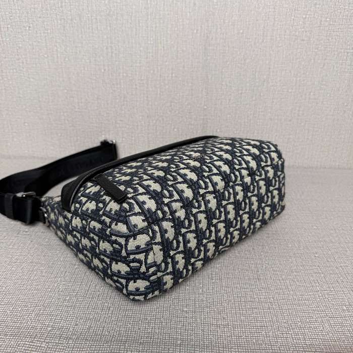 DIOR クラシックモノグラム餃子バッグ ライダーソフト サイズ:25x22cm