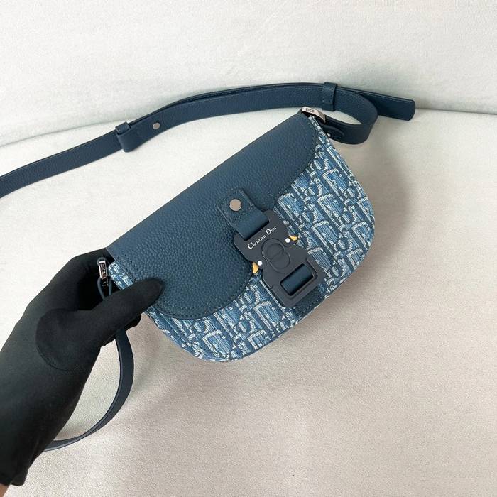 DIOR サドルメッセンジャー mini サイズ:19.5x13x4.3cm