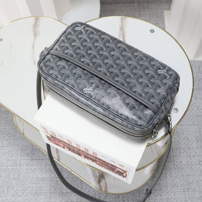 GOYARD カヴェールカメラバッグ グレー サイズ:22.5x13cm