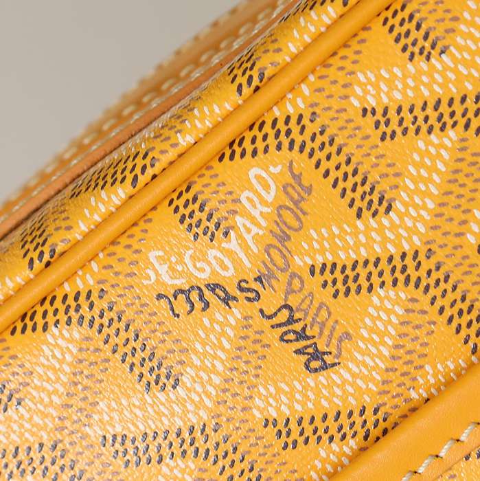 GOYARD カヴェールカメラバッグ 黄 サイズ:22.5x13cm