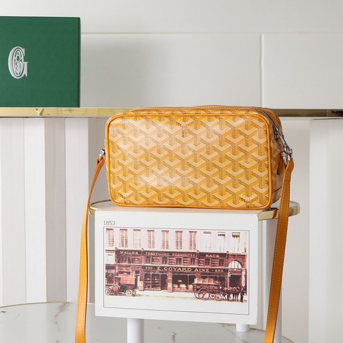 GOYARD カヴェールカメラバッグ 黄 サイズ:22.5x13cm