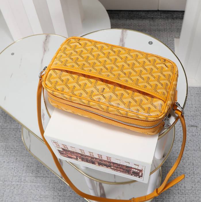 GOYARD カヴェールカメラバッグ 黄 サイズ:22.5x13cm