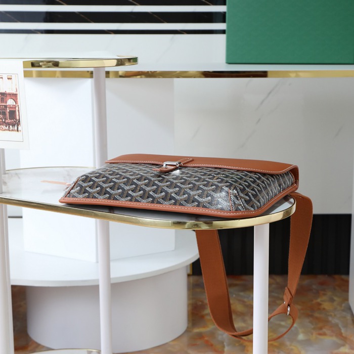 GOYARD クルシエメッセンジャー 棕 サイズ:32x25cm