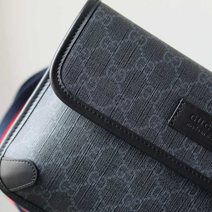GUCCI ウエストバッグ 黒灰 サイズ:24x17x3.5cm