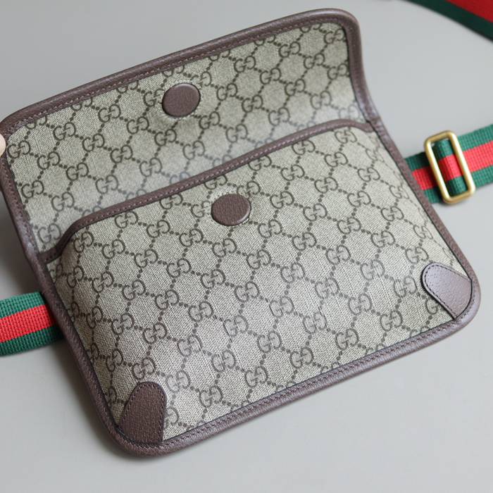 GUCCI GGシュプリーム タイガーウエストバッグ サイズ:24x16.5x3.8cm