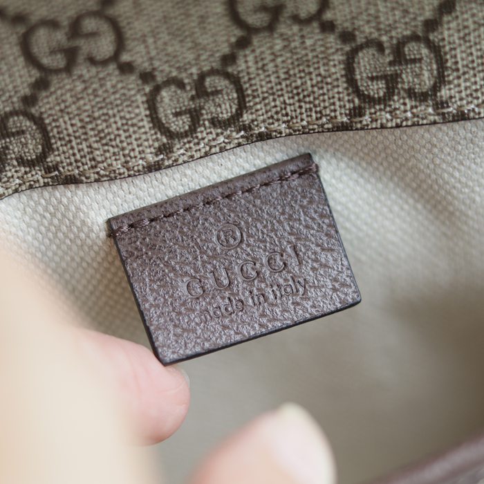 GUCCI GGシュプリーム タイガーウエストバッグ サイズ:24x16.5x3.8cm