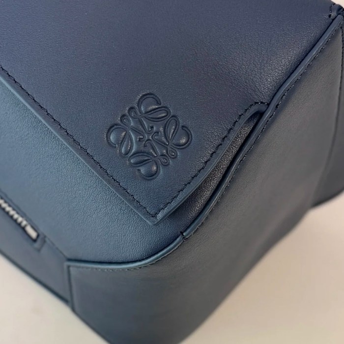 LOEWE 062344 小パズル ウエストバッグ サイズ:24x16x10.5cm
