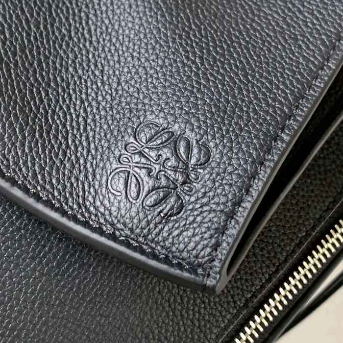LOEWE 9052 メンズ斜め掛け アントンスリング サイズ:34x17.5x13cm