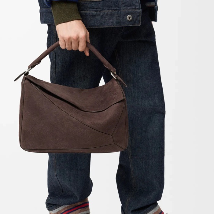 LOEWE 9172 大粒面牛バエル パズル サイズ:33x21.5x17.5cm