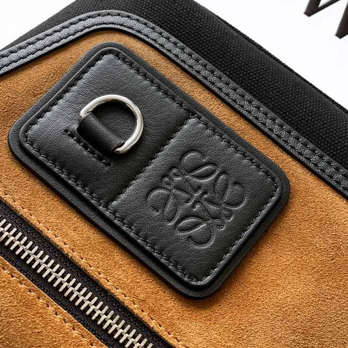 LOEWE 9170 ミニキャンバスメッセンジャー フレックス サイズ:19x14cm