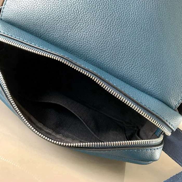 LOEWE 9012 新作XSメッセンジャー 青荔 サイズ: