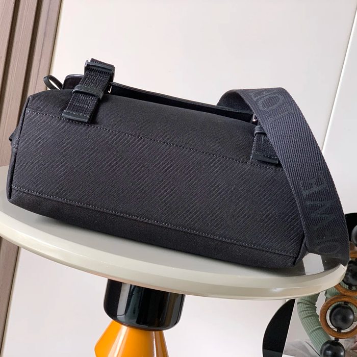 LOEWE 9100 中キャンバスメッセンジャー フレックス 黒深金黄 サイズ:38x27x9.5cm