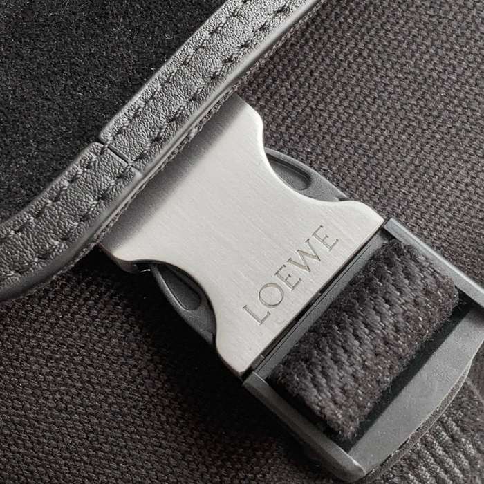 LOEWE 9100 中キャンバスメッセンジャー フレックス 黒 サイズ:38x27x9.5cm