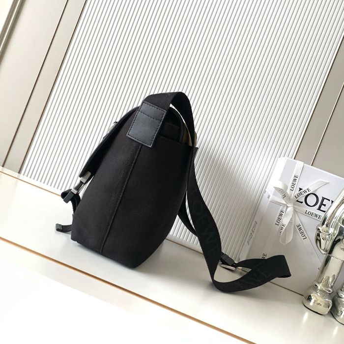 LOEWE 9100 中キャンバスメッセンジャー フレックス 緑チェック サイズ:38x27x9.5cm
