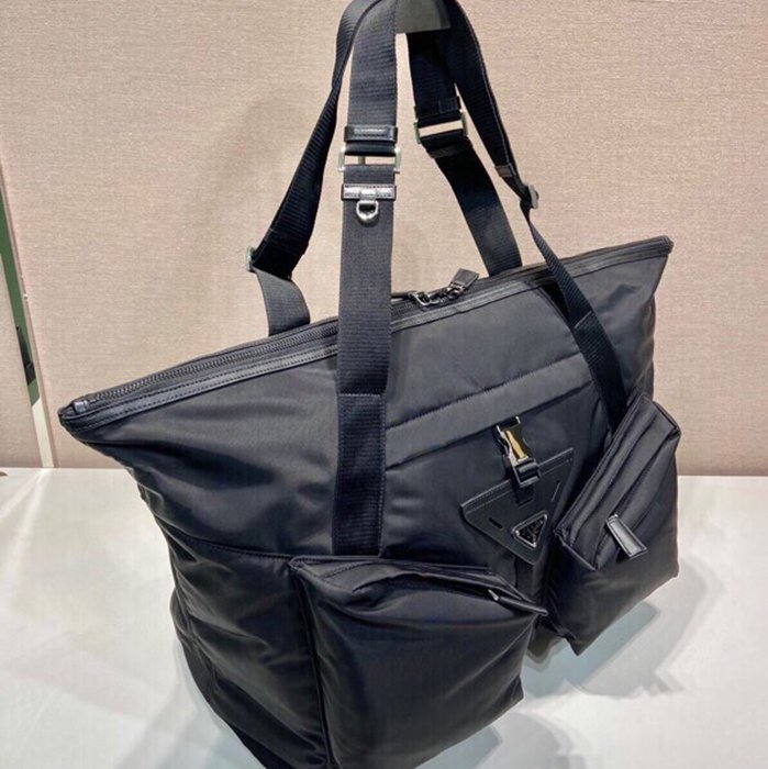 PRADA 2VC040 トラベルバッグ サイズ:45x29x25cm