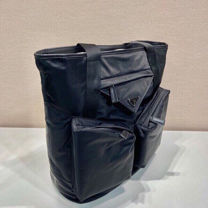 PRADA 2VG120 トート サイズ:42.5x31.5x16cm