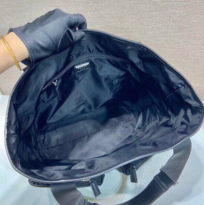 PRADA 2VG120 トート サイズ:42.5x31.5x16cm