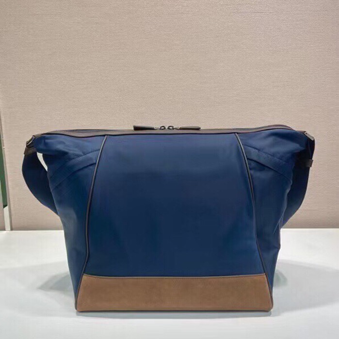PRADA 2VH180 メッセンジャー サイズ:34x34x17cm