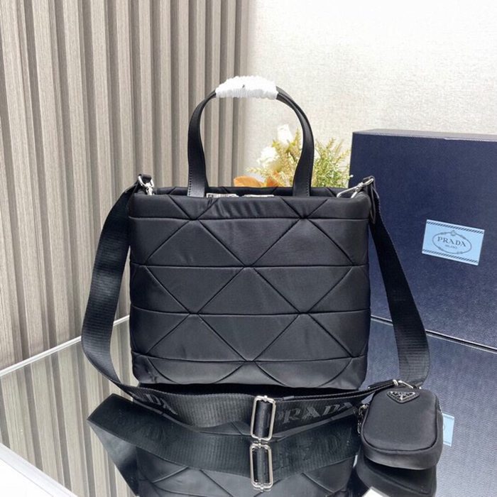 PRADA 1BG380 トート3in1 サイズ:25x21.5x13cm