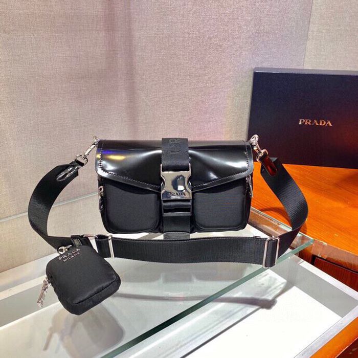 PRADA 1BD295 ナイロンショルダー サイズ:23x12.5x5.5cm