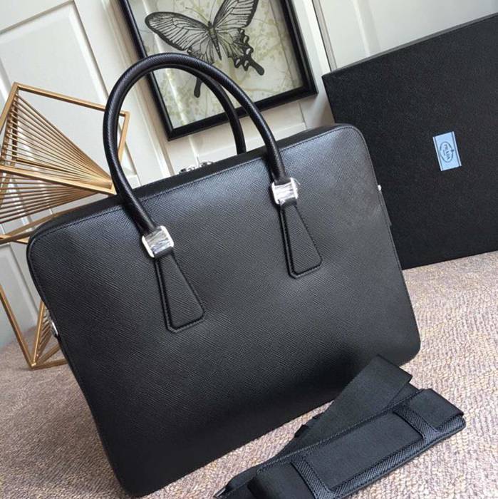 PRADA 0366B メンズバッグ 黒 サイズ:36.5x28cm