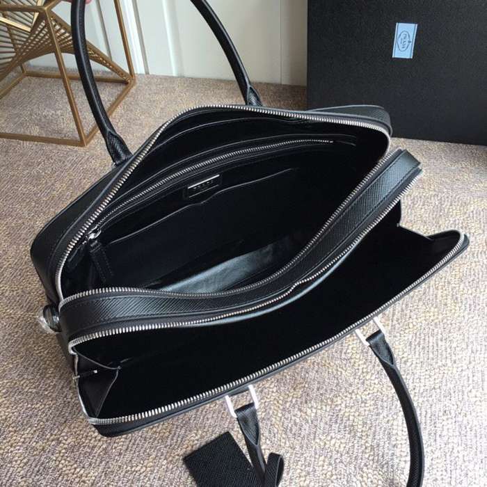 PRADA 0366B メンズバッグ 黒 サイズ:36.5x28cm