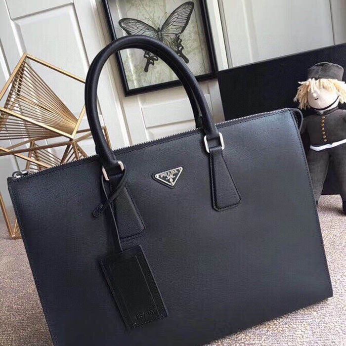 PRADA 2VG030V メンズバッグ サイズ:38x29cm